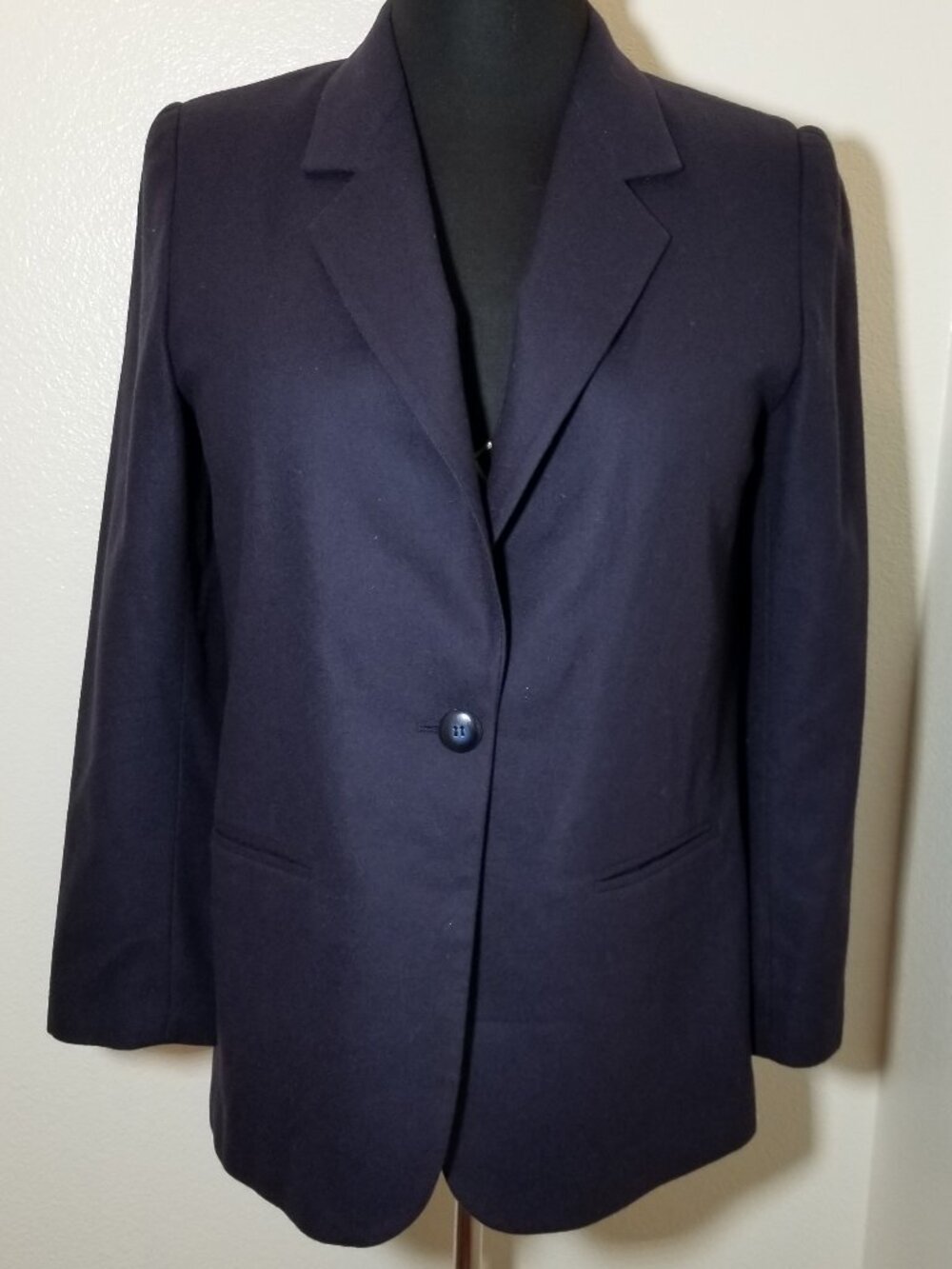 Sag Harbor Womans Size 10 Navy Wool Blazer Jacket Business Preppy Old Money City